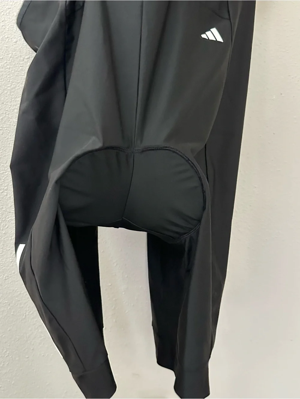 NWT $140 Adidas Essential 3 Stripes Padded Cycling BIB Shorts IP2676 Men's Sz XL